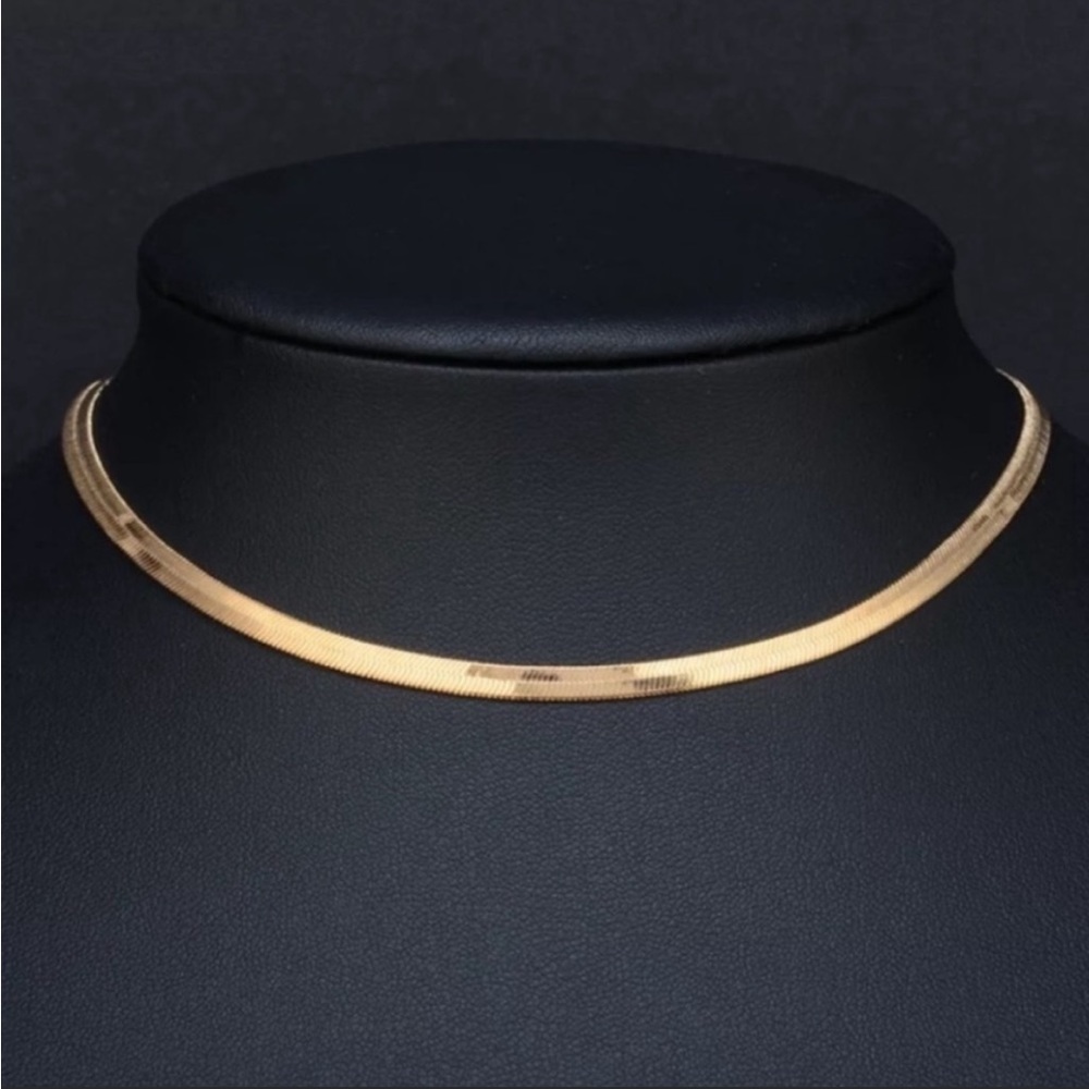 24k gold plated herringbone layering necklace authentic, Brand NEW! trending 22’ - Picture 5 of 14